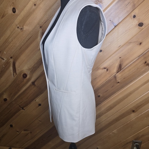 White House Black Market Beige Sleeveless Blazer‎ Vest Sz 00 Business - Picture 4 of 9